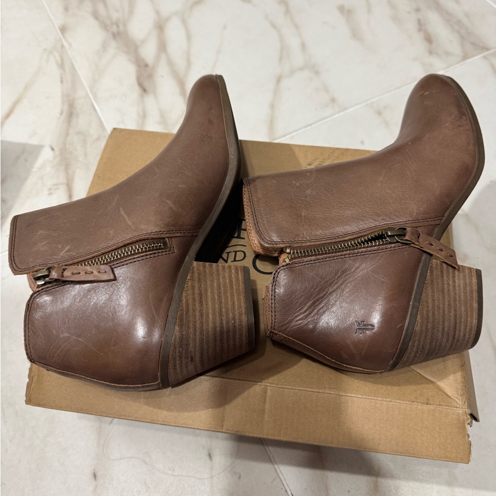 New FRYE Leather double zipper Ankle Boots - Picture 7 of 13